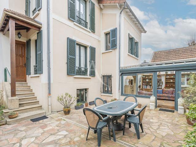 Maison vente à Nanterre, Vaucresson