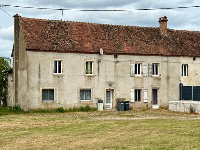 Maison vente à Vichy, Coulanges