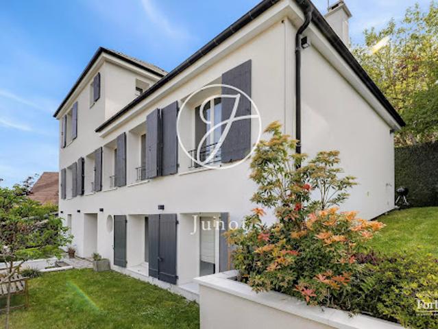 Maison vente à Nanterre, Garches