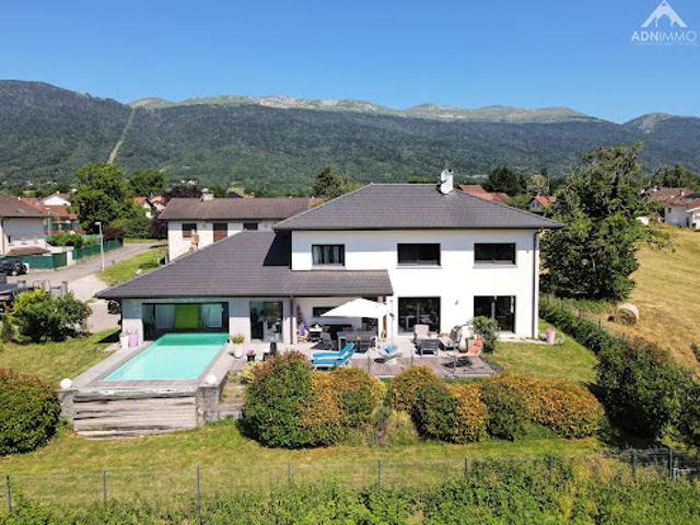 Maison vente à Gex, Saint-genis-pouilly