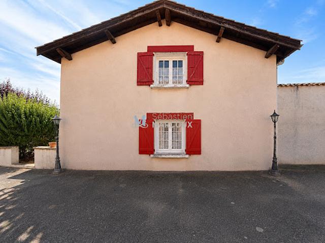 Maison vente à Montbrison, Saint-romain-le-puy