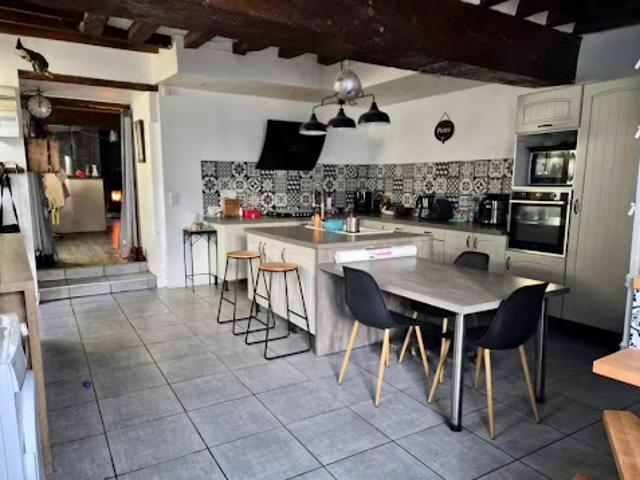 Maison vente à Courcelles-la-Forêt, Sarthe