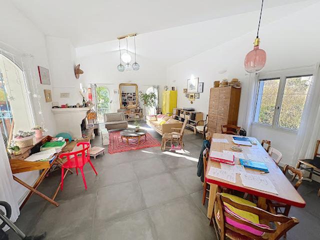 Maison vente à Aix-en-Provence, Gréasque