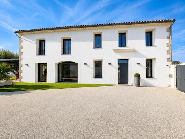 Maison vente à Nîmes, Rodilhan