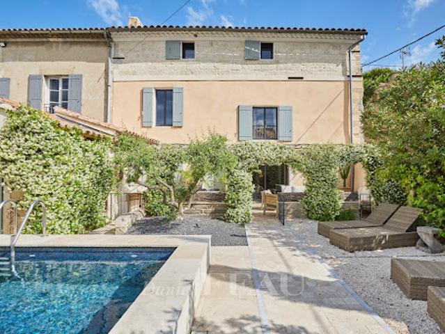 Maison vente à Arles, Maillane