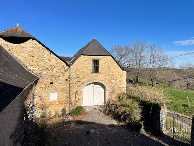 Maison vente à Oloron-Sainte-Marie, Précilhon