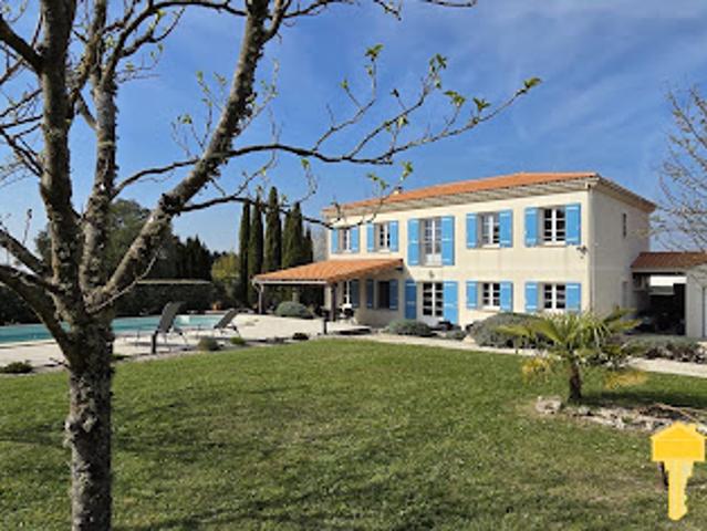 Maison vente à Saintes, Mortagne-sur-gironde