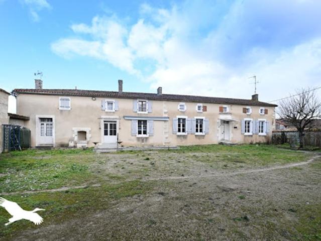 Maison vente à Cognac, Genac