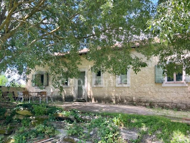 Maison vente à Nîmes, Sommières