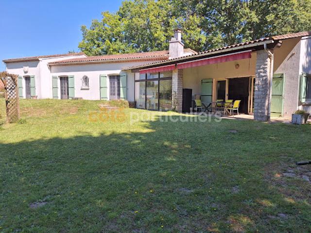 Maison vente à Rochefort, Etaules