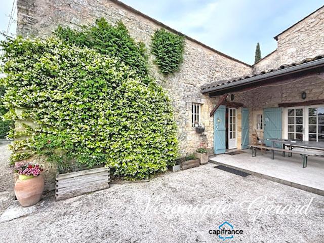 Maison vente à Peroutet, Francs