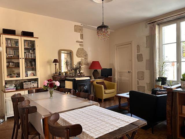 Maison vente à Champ Four, Civray