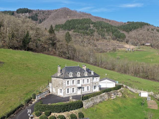 Maison vente à Mauriac, Madic