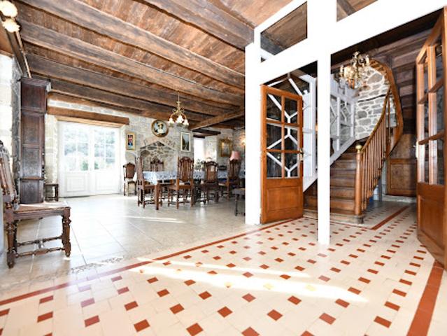 Maison vente à Mauriac, Madic