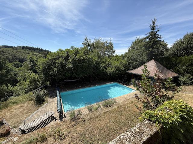 Maison vente à Thiers, Celles-sur-durolle