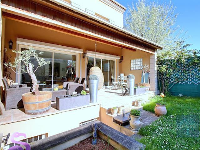 Maison vente à Quartier du Chemin de l'Île, Nanterre