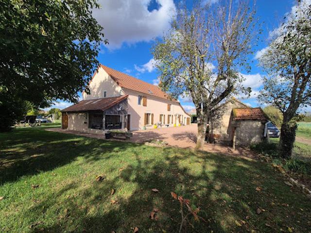 Maison vente à Vesvres, Garchy