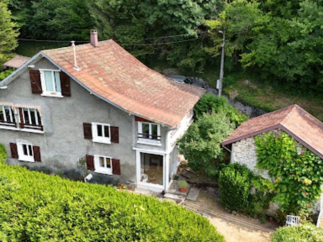 Maison vente à Nantua, Montanges