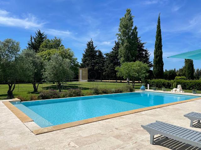 Maison vente à Nîmes, Beaucaire