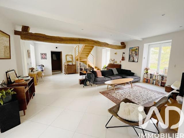 Maison vente à Fontainebleau, Cély
