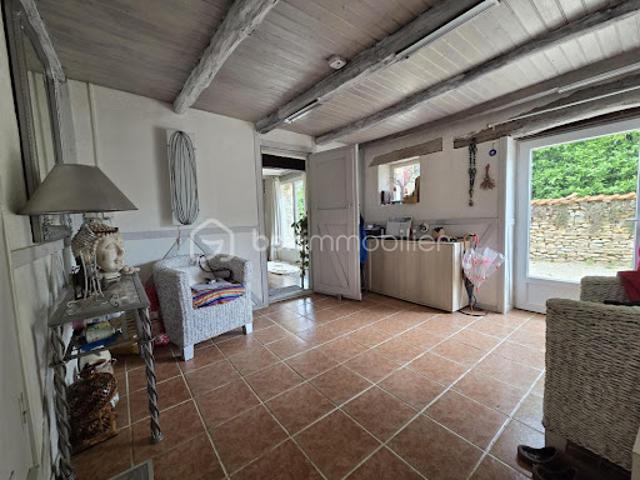 Maison vente à Montmorillon, Saint-macoux