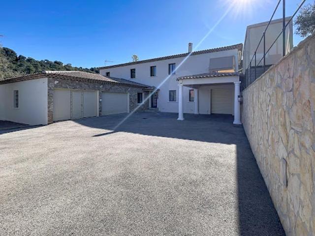 Maison vente à Grasse, La Roquette-sur-siagne