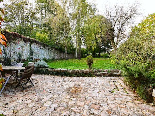 Maison vente à Voie parallèle, Rully