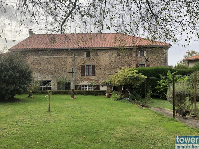 Maison vente à Confolens, Tessonnière