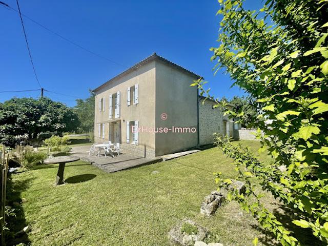 Maison vente à Le Bourg-Est, Ruch