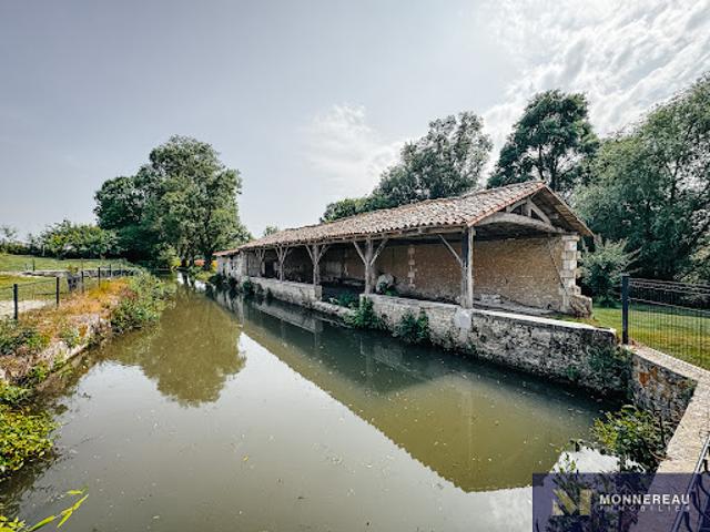 Maison vente à Cognac, Challignac