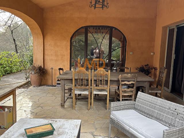 Maison vente à Aix-en-Provence, Saint-marc-jaumegarde