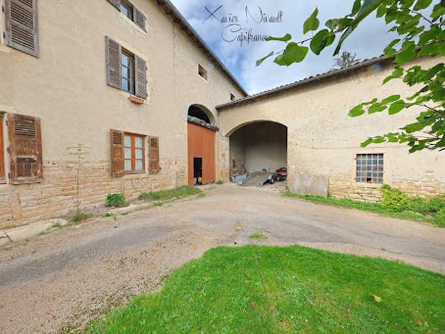 Maison vente à Mâcon, Senozan