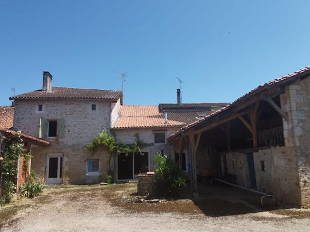Maison vente à Confolens, Chasseneuil-sur-bonnieure