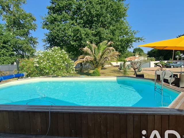 Maison vente à Rochefort, Etaules