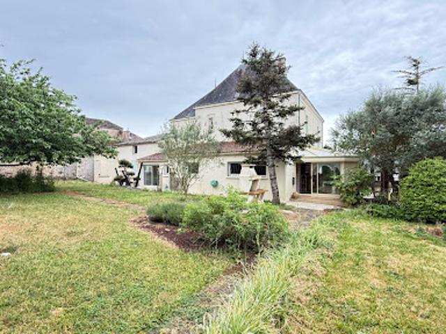 Maison vente à Fontenay-le-Comte, Benet