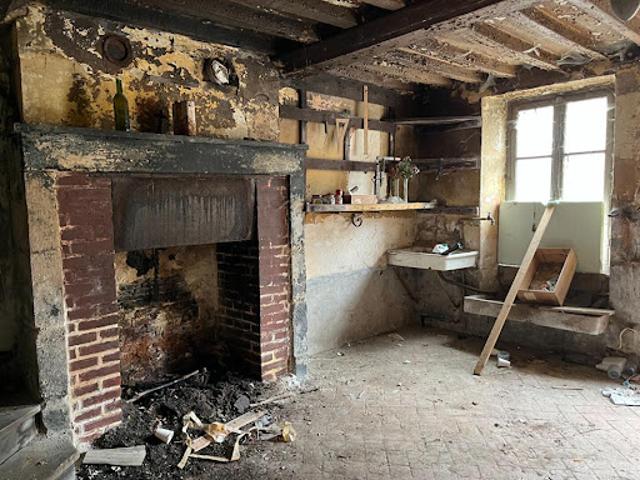 Maison vente à Caen, Crocy
