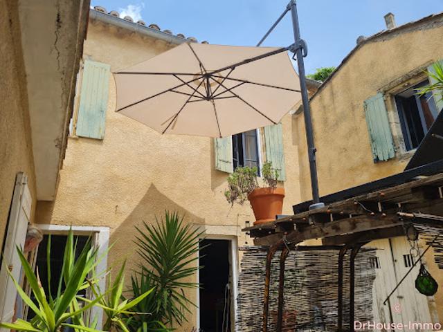 Maison vente à Nîmes, Saint-dézéry