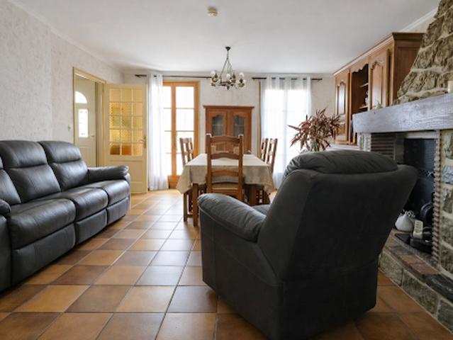 Maison vente à Angoulême, Aignes-et-puypéroux