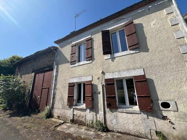 Maison vente à Confolens