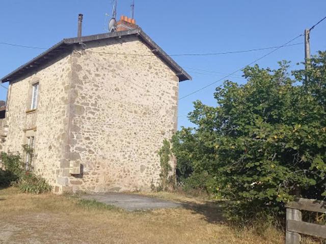 Maison vente à Rochechouart, Saint-junien