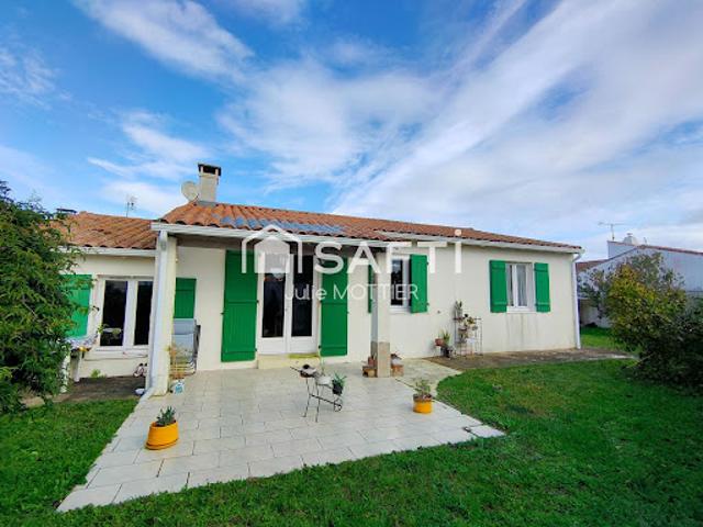 Maison vente à Les Comtesses, La Flotte