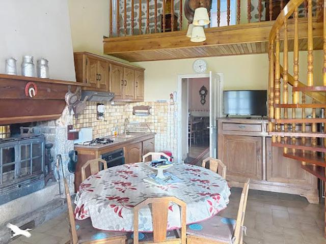 Maison vente à Lacoussiere, Saint-Saud-Lacoussière