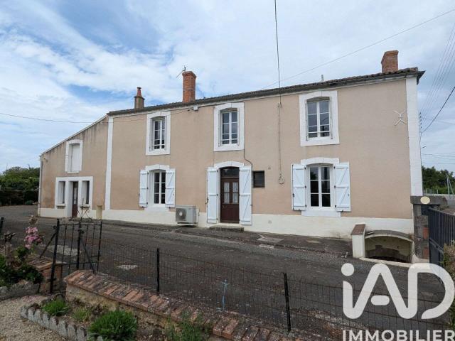 Maison vente à Parthenay, Airvault