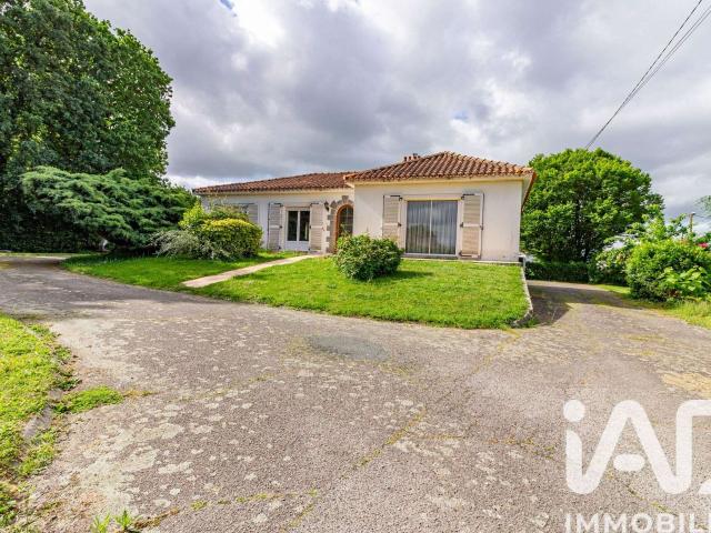 Maison vente à La Roche-sur-Yon, Aizenay
