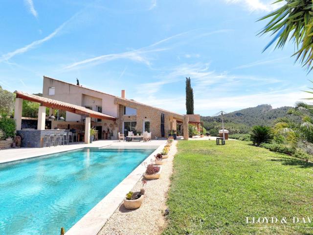 Maison vente à Arrondissement de Toulon, Bandol