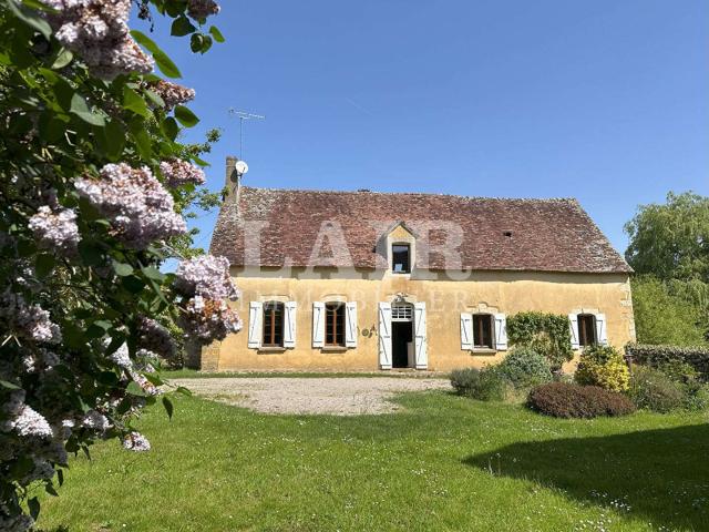 Maison vente à Mortagne-au-Perche, Bellou-le-trichard