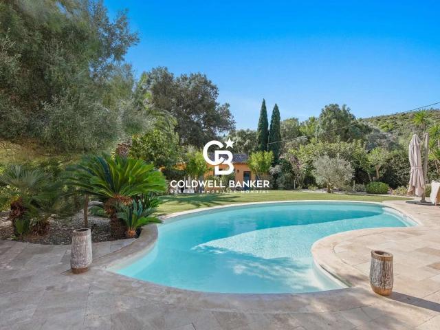 Maison vente à Arrondissement de Toulon, Bormes-les-mimosas