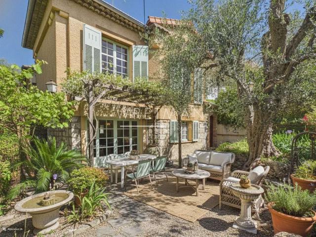 Maison vente à Grasse, Cannes