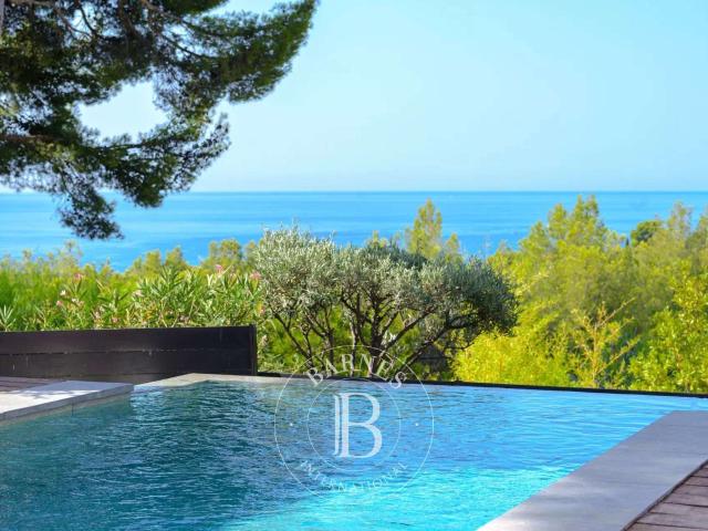 Maison vente à Marseille, Cassis