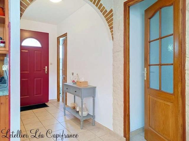 Maison vente à Parthenay, Chantecorps